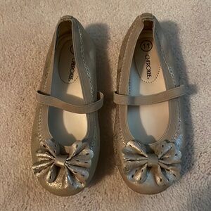 Toddler size 11 dress shoes, gold